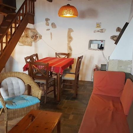 Athina Guesthouse Monemvasia Ngoại thất bức ảnh